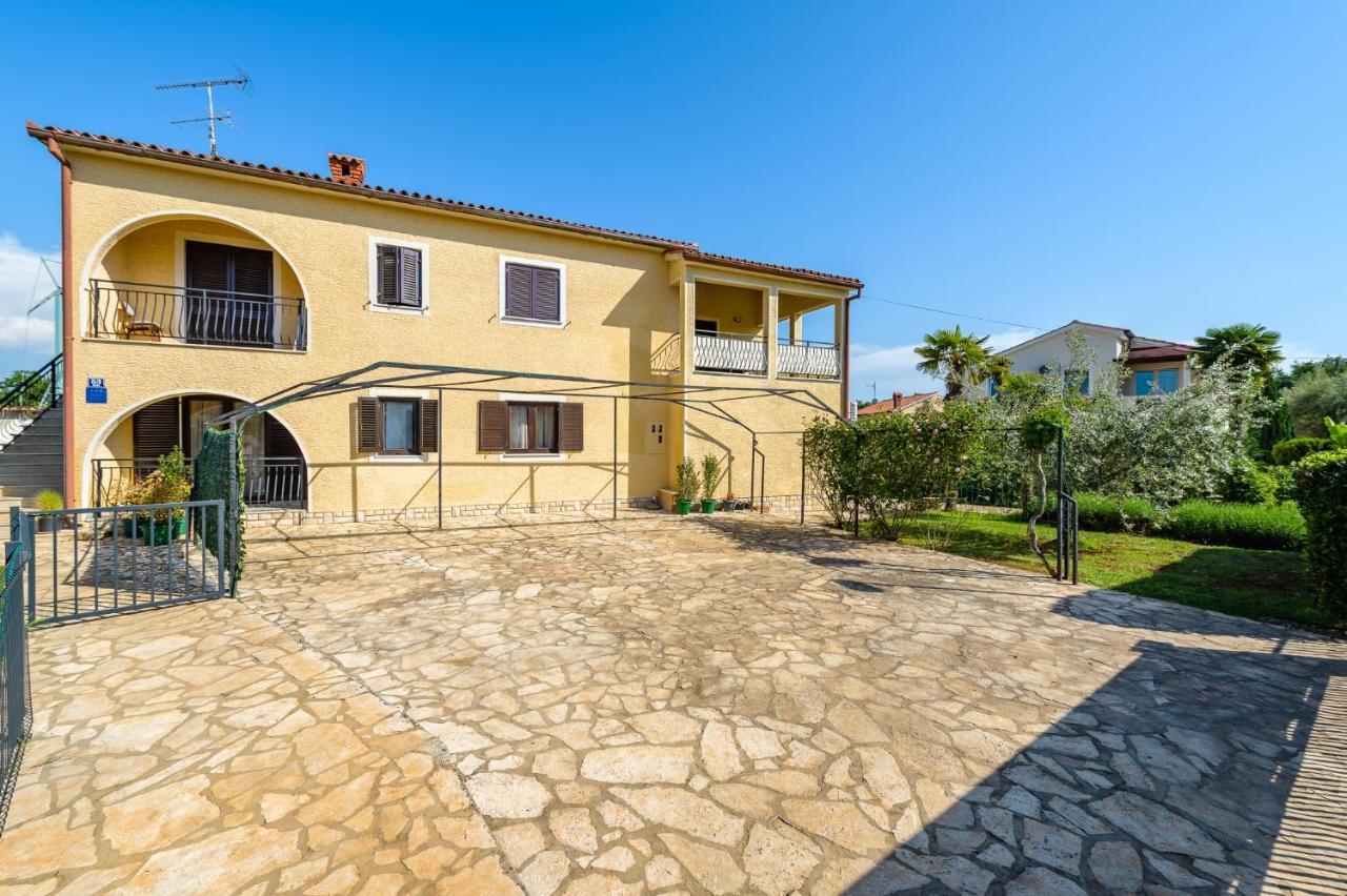 Apartments Josipa Poreč Exterior foto